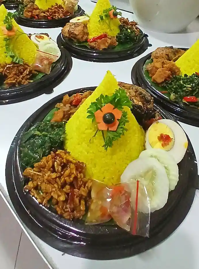 Ibu Siti Arbian